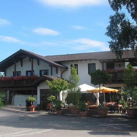Restaurant Landgasthof Zum Wiesengrund Newel Екстериор снимка